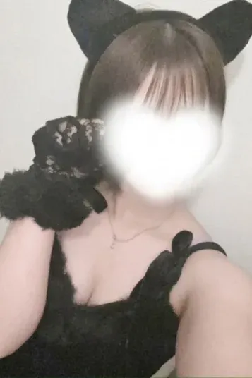 瀬谷るあ(アロマニックス)の公式プロフィール写真