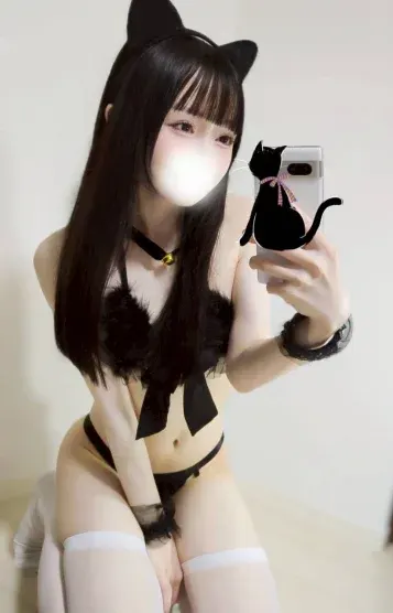 小犬丸こゆり(LUXERIA -リュクセリア-)の公式プロフィール写真