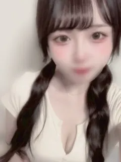 吉岡あいな