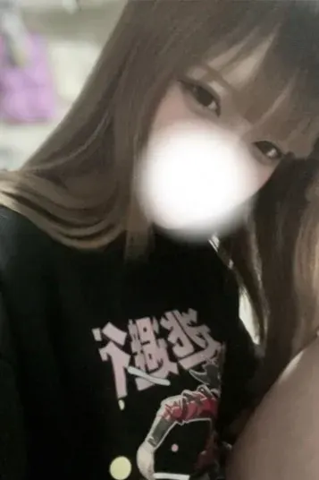 あすな(Nia&Gina(ニアアンドジーナ))の公式プロフィール写真