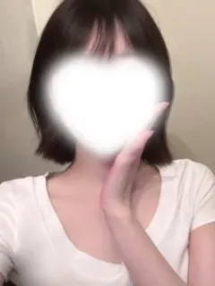 宇垣ここあ