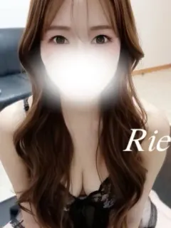 鈴りえ