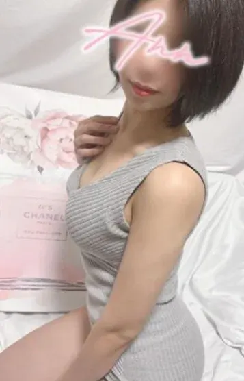 ひとみ(Ann 三島)の公式プロフィール写真