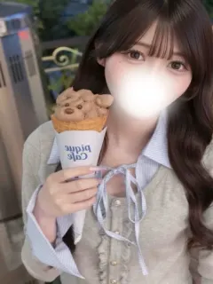 ももな