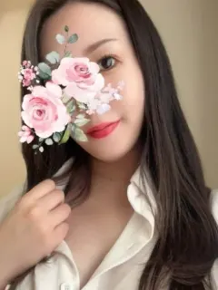 真木れいな