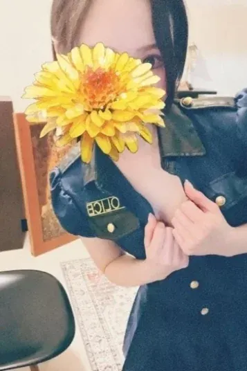 藤本 杏(ロマンス令和)の公式プロフィール写真