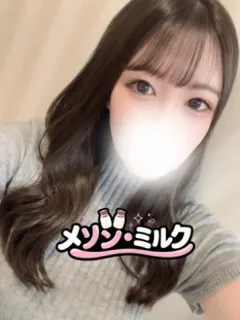 愛咲 ゆりな