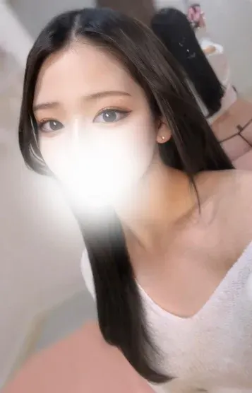 錦戸るな(やみつきSPA)の公式プロフィール写真