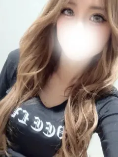 皐月るしあ