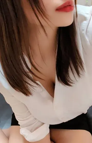 ひより(アロマダイヤモンド)の公式プロフィール写真