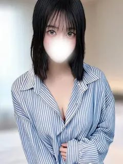 天海こはく