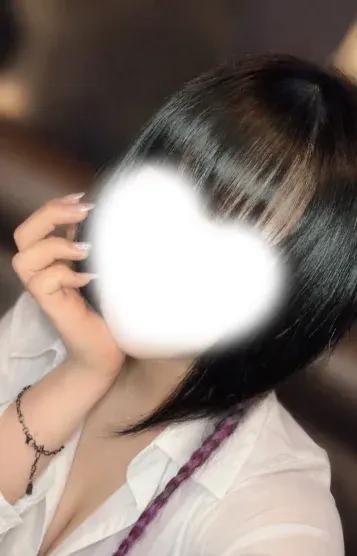 夏目 りん(秘書の薫り)の公式プロフィール写真