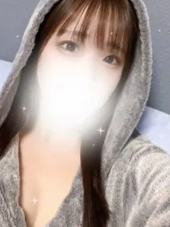 皐月 みおん