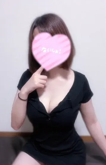 スズ(royal.Crystal)の公式プロフィール写真