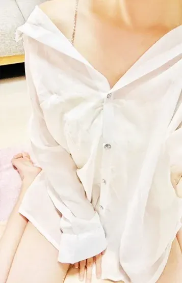 内山めい(Aroma Liz -アロマ リズ-)の公式プロフィール写真