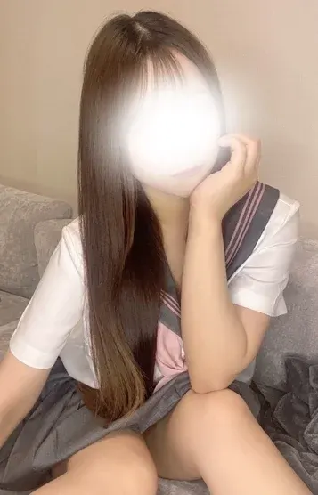 もも(LEON)の公式プロフィール写真
