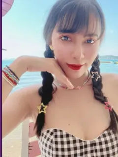 アンナ