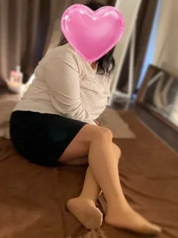 つぐみ(癒しのマダム)の公式プロフィール写真