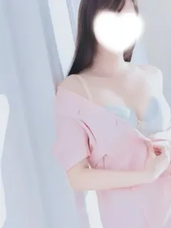 七瀬りさ