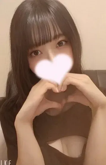 藤田かれん(MEMENTO(メメント))の公式プロフィール写真