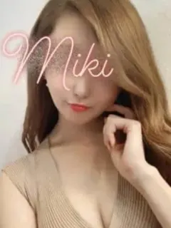 朝比奈みき