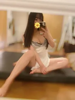上原ももか