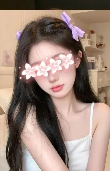 しずか(ファーストラブ)の公式プロフィール写真