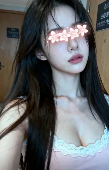 ひかり(ファーストラブ)の公式プロフィール写真