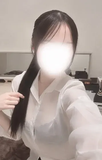 れいひ(恋人未満)の公式プロフィール写真