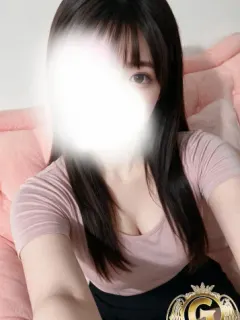 秋吉なぎさ