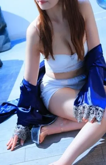 成田梨紗(Le Plus Haut Tokyo)の公式プロフィール写真