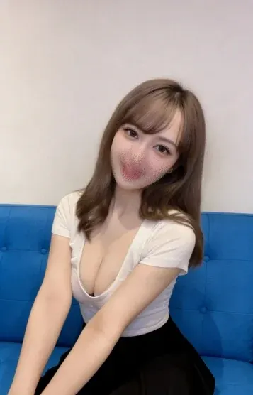 みほ(エクラ)の公式プロフィール写真