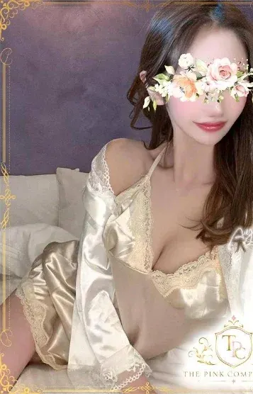 幸倉あや(ザ・ピンク ・コンプリーション)の公式プロフィール写真