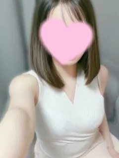 綾乃りな