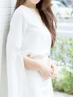 夏 夕子