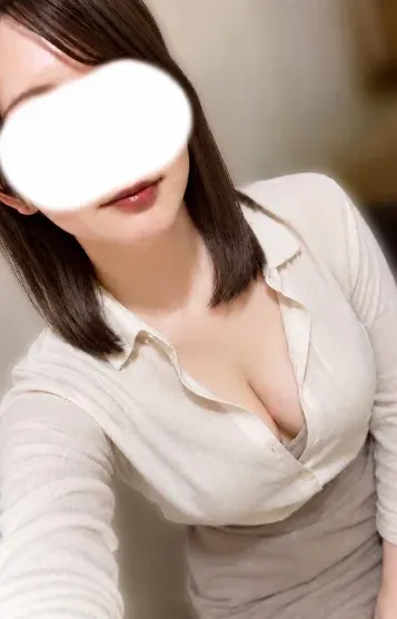 生田楓(Lilifia-リリフィア-)の公式プロフィール写真