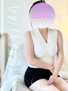 上原あんり