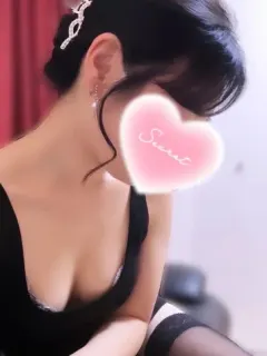 若月ゆあ
