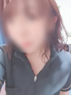 七瀬あおい