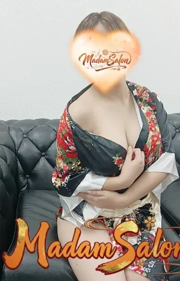 吉野(Madam Salon)の公式プロフィール写真