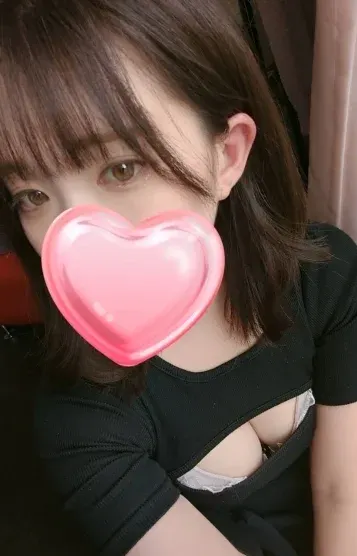 ひな(addictionspa)の公式プロフィール写真