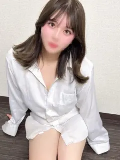 もも.