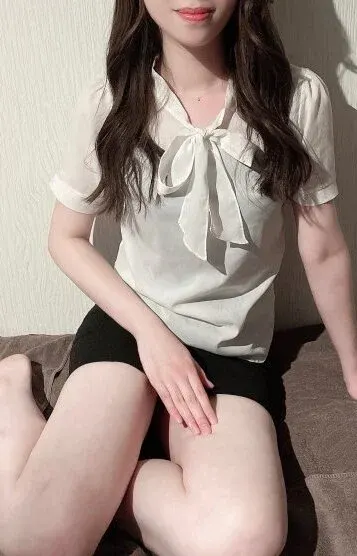 かのん(HEAVENLY)の公式プロフィール写真