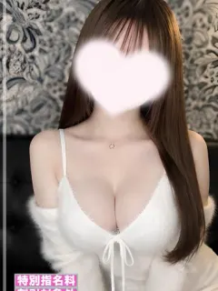 早坂ゆあ