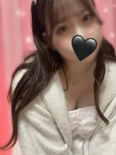 ヒトミ