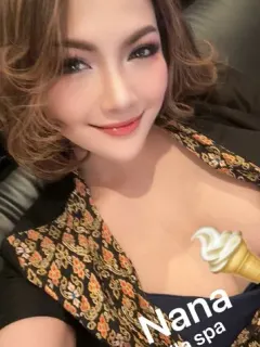 ナナ
