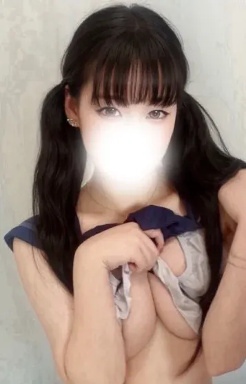 無敵の愛嬌みる(Suu 〜透けて見える世界〜)の公式プロフィール写真