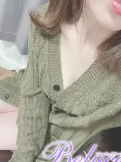 愛咲あみ