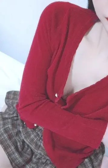 楠 楓(女教師の秘め事)の公式プロフィール写真