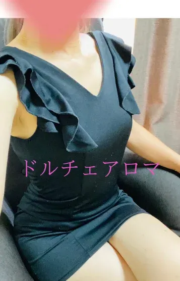 白鳥れいこ(ドルチェアロマ)の公式プロフィール写真